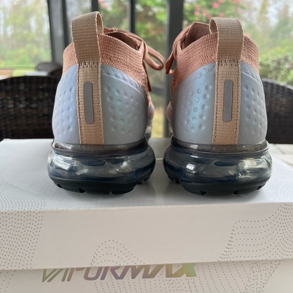 Like New with Box, Rose Gold Nike Air VaporMax Flyknit 2 - Picture 4 of 9